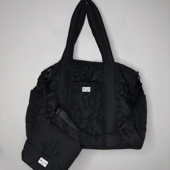 Wilo The Label Puffer Flower Quilted Tote Travel Bag with Travel Pouch - Picture 1 of 9